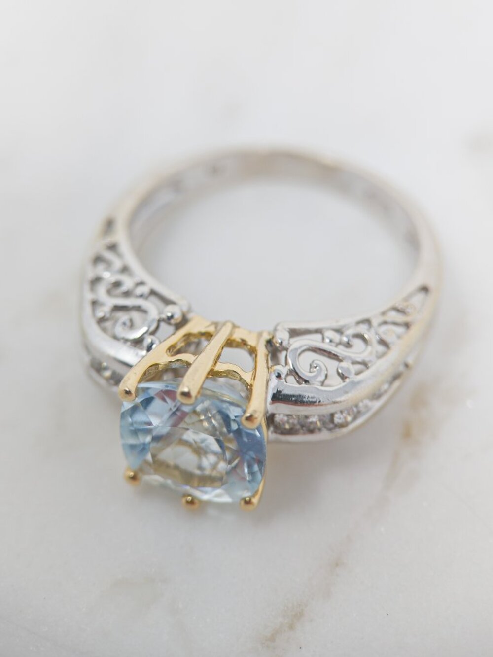 14K Two Tone Gold Aquamarine Diamond Ring approx. 2ct Cushion Size 6.5
